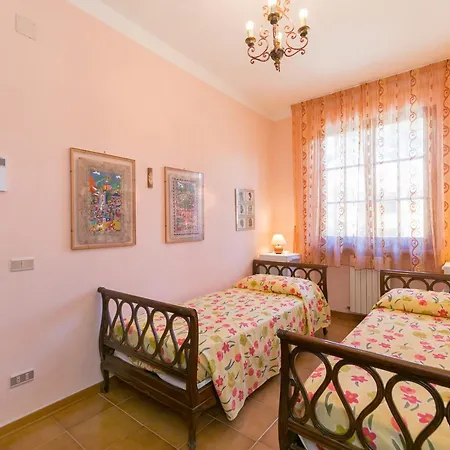 Casa Tatil Evi Castiglioncello